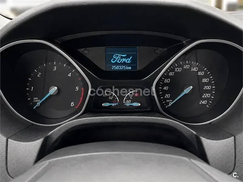 Usado Ford Focus 115 CV (84 kW) 2013 Negro Berlina