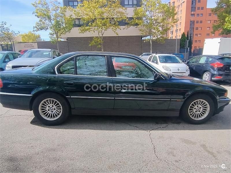 Usado BMW 735 238 CV (175 kW) 2000 Verde Berlina