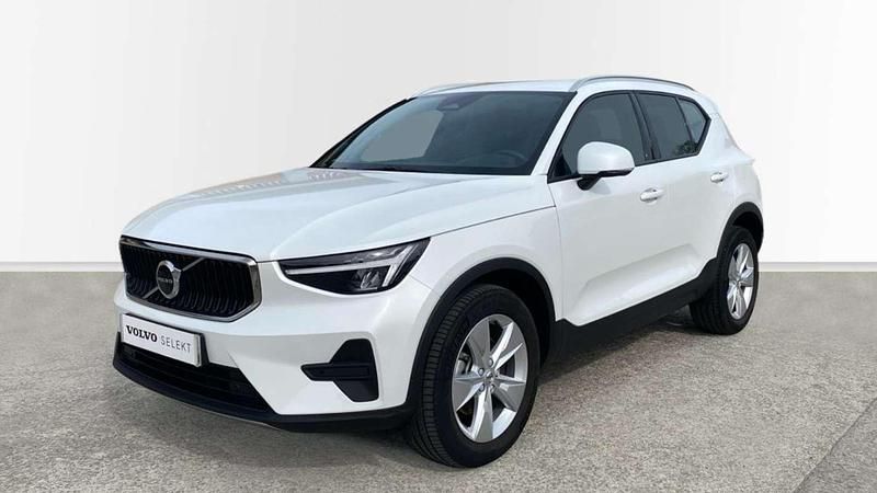 Usado Volvo XC40 Core 163 HP (119 kW) 2024 SUV