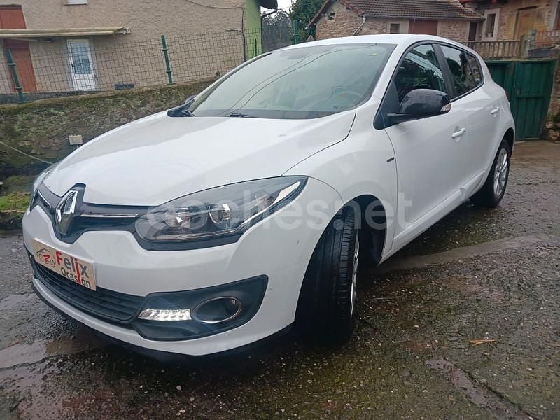 Blanco Usado 2016 Renault Mégane IV LIMITED Berlina | 9890 € (Super precio) - Imagen 1/4