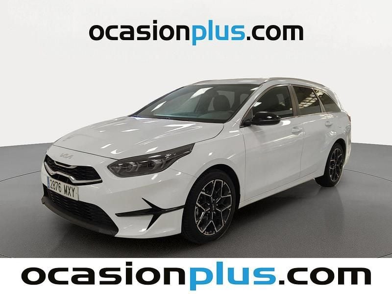 Usado Kia Ceed Style 100 CV (73 kW) 2025 Blanco Utilitario