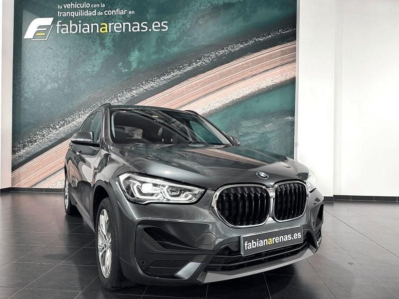 Usado BMW X1 136 CV (100 kW) 2021 Gris / plata SUV