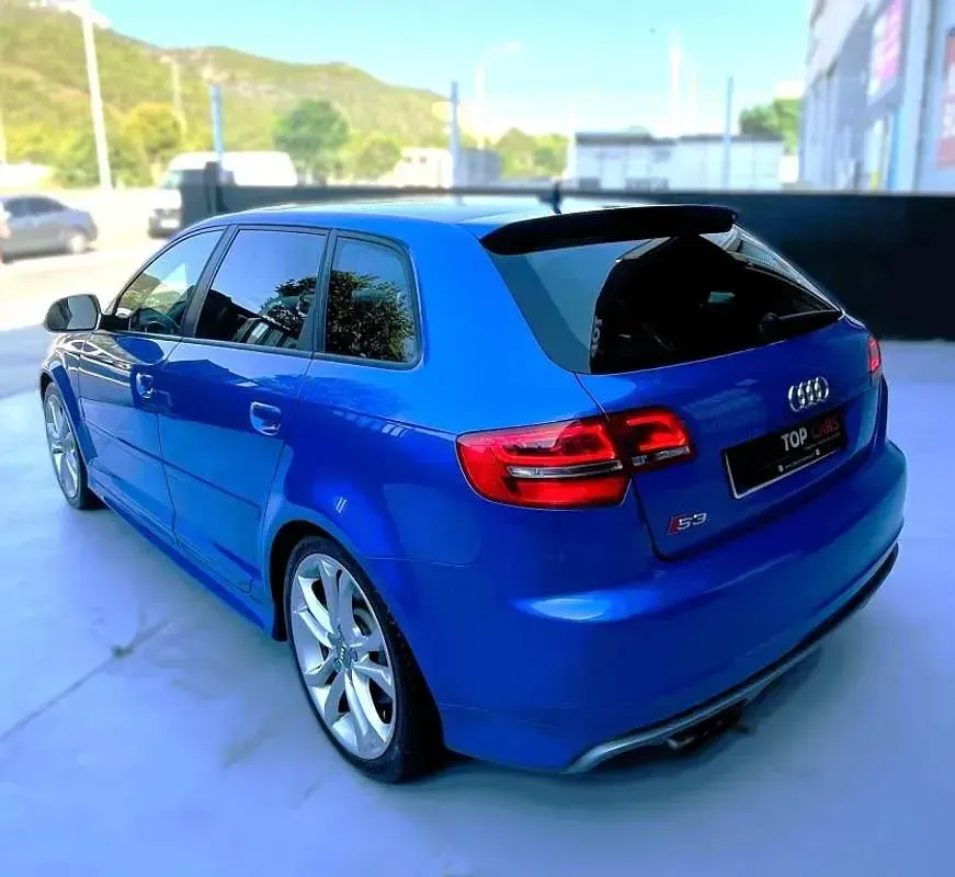 Usado Audi S3 Sportback Sport 265 CV (194 kW) 2008 Azul Utilitario