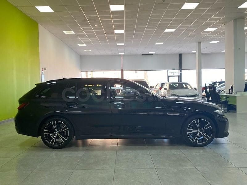 Usado BMW 318 M Sport 150 CV (110 kW) 2024 Negro Familiar