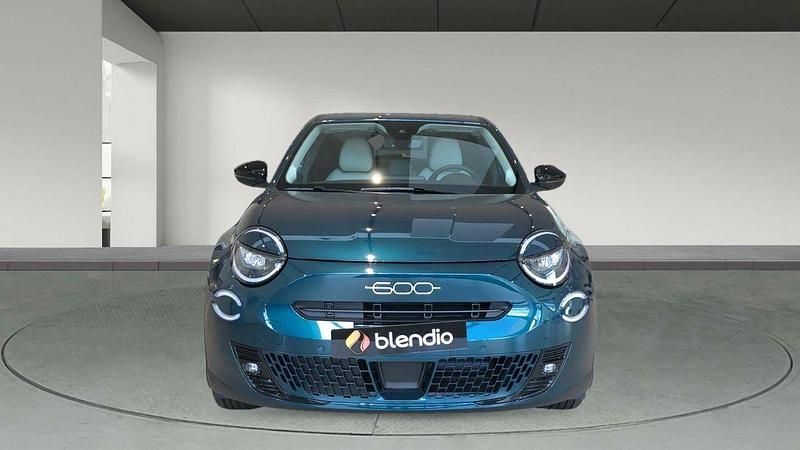 Nuevo Fiat 600 La Prima 114 kW (156 CV) 2025 Verde SUV