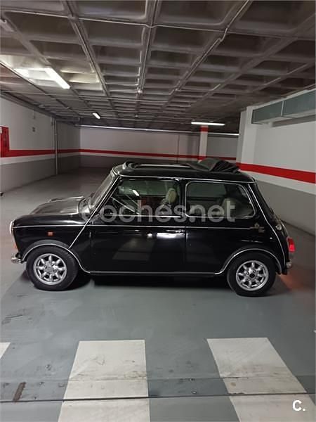 Usado Rover Mini 63 CV (46 kW) 1997 Negro Berlina