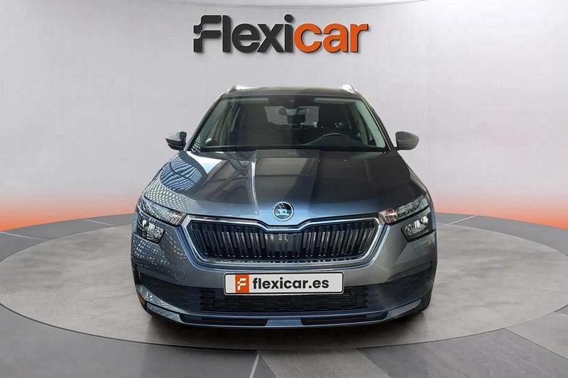 Usado Skoda Kamiq Active 116 CV (85 kW) 2020 Gris SUV