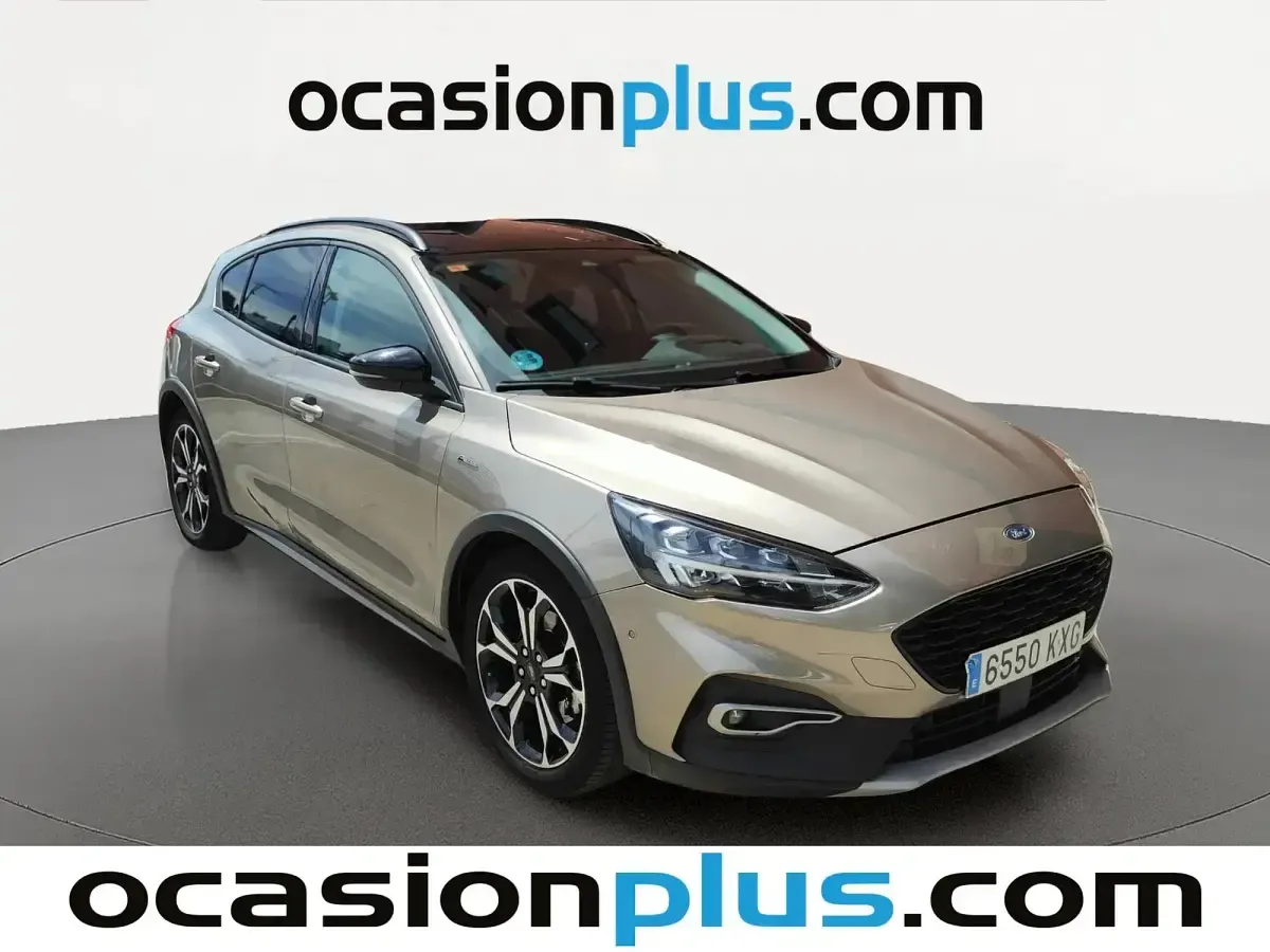 Usado Ford Focus Active 125 CV (91 kW) 2019 Gris Berlina