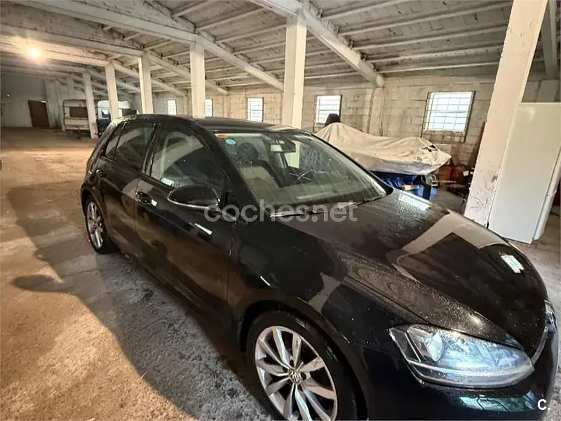 Usado VW Golf VII Sportline 150 CV (110 kW) 2015 Negro Familiar