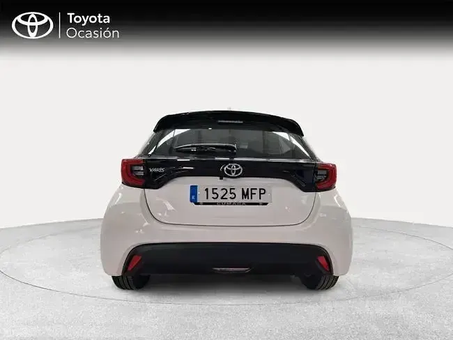 Usado Toyota Yaris Edition 125 CV (91 kW) 2023 Blanco Utilitario