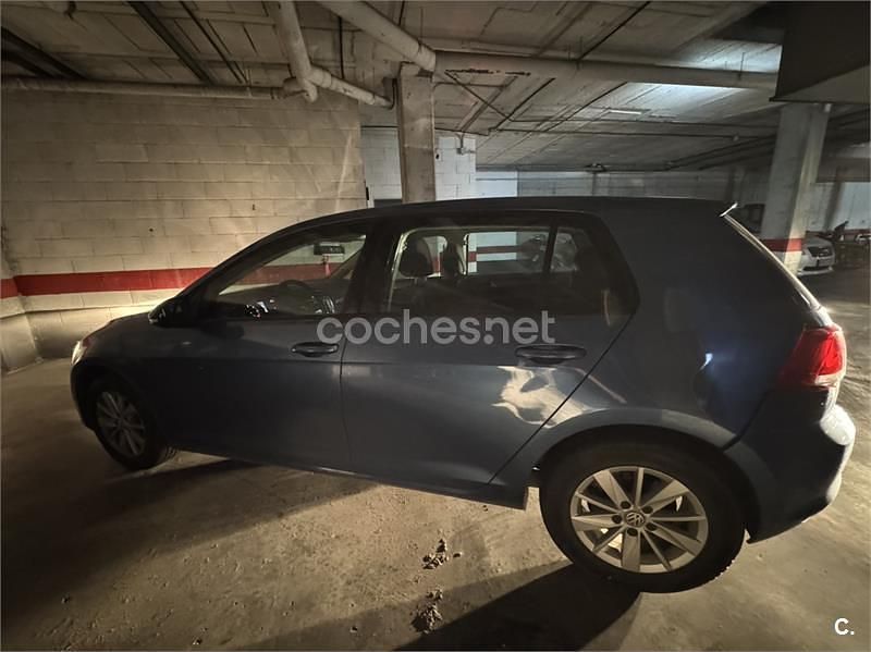 Usado VW Golf Sportsvan 110 CV (80 kW) 2015 Azul Monovolumen