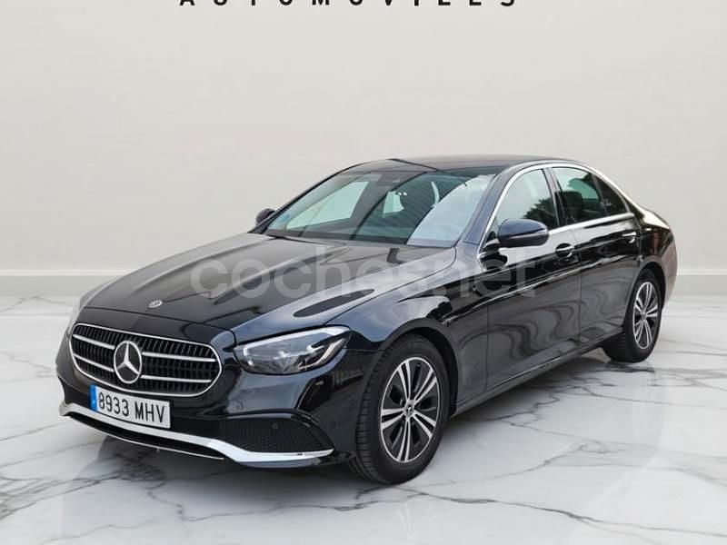 Usado Mercedes E220 200 CV (147 kW) 2023 Negro Berlina