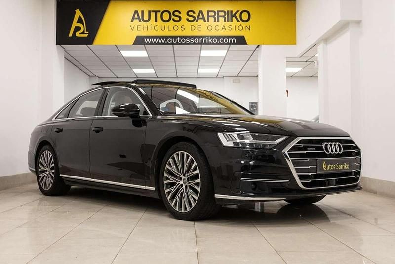 Negro Usado 2019 Audi A8 Ambiente Berlina | 48.900 € (Un poco caro) - Imagen 1/4