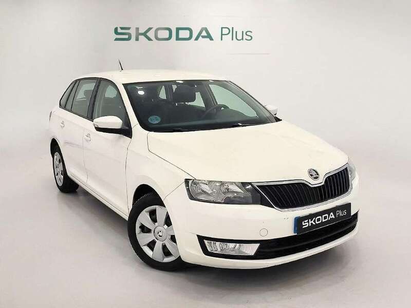 Blanco Usado 2017 Skoda Rapid Utilitario | 9950 € (Caro) - Imagen 1/4