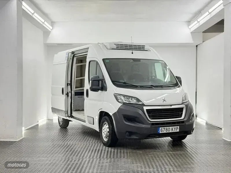 Usado Peugeot Boxer 110 CV (80 kW) 2019 Blanco Van