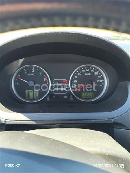 Usado Ford Fiesta Trend 68 CV (50 kW) 2004 Azul Utilitario