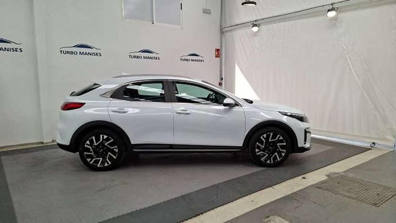 Usado Kia XCeed 101 CV (74 kW) 2025 Blanco SUV