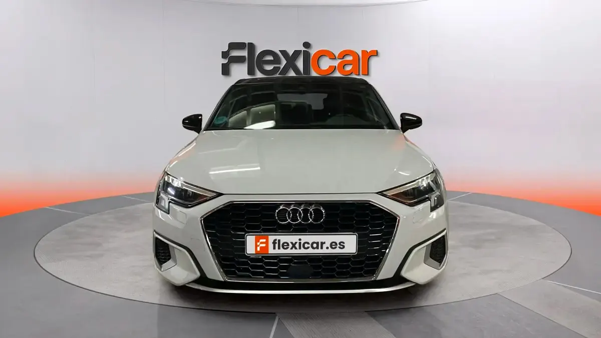 Usado Audi A3 Premium 110 CV (80 kW) 2021 Blanco Berlina