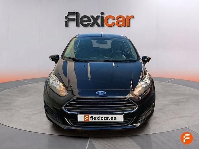 Usado Ford Fiesta Trend 82 CV (60 kW) 2015 Negro