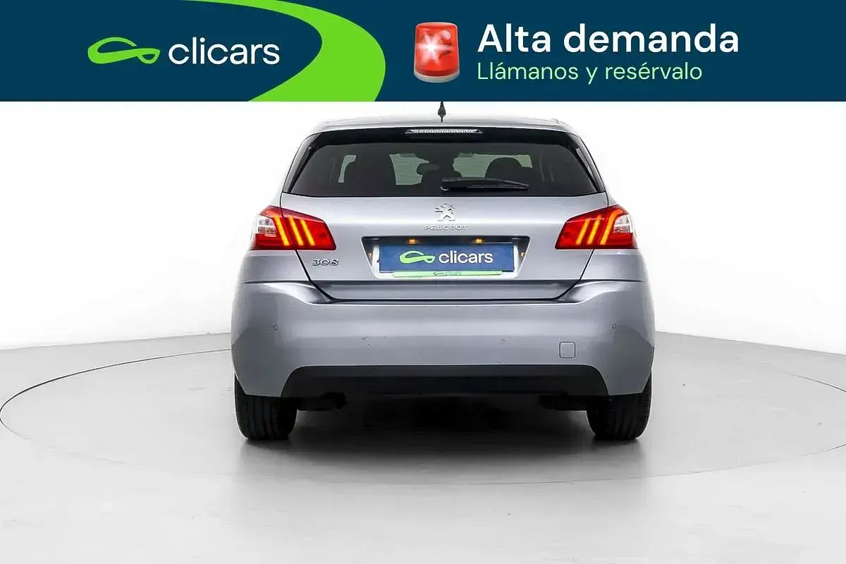 Usado Peugeot 308 Style 131 CV (96 kW) 2017 Gris Utilitario