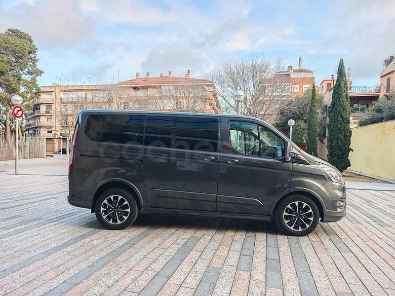 Usado Ford Tourneo Sport 170 CV (125 kW) 2018 Azul Monovolumen