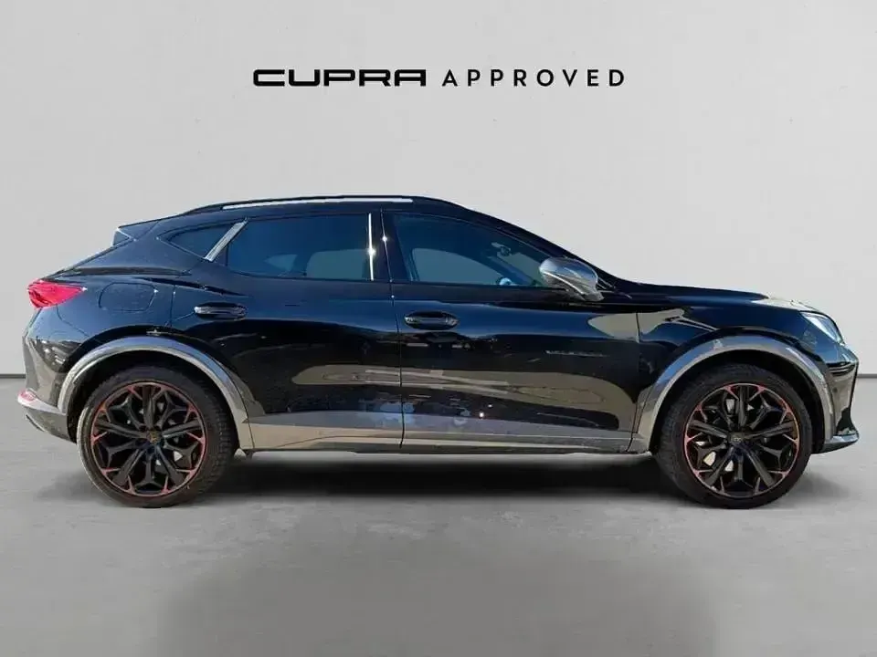 Usado Cupra Formentor VZ 245 CV (180 kW) 2025 Negro SUV