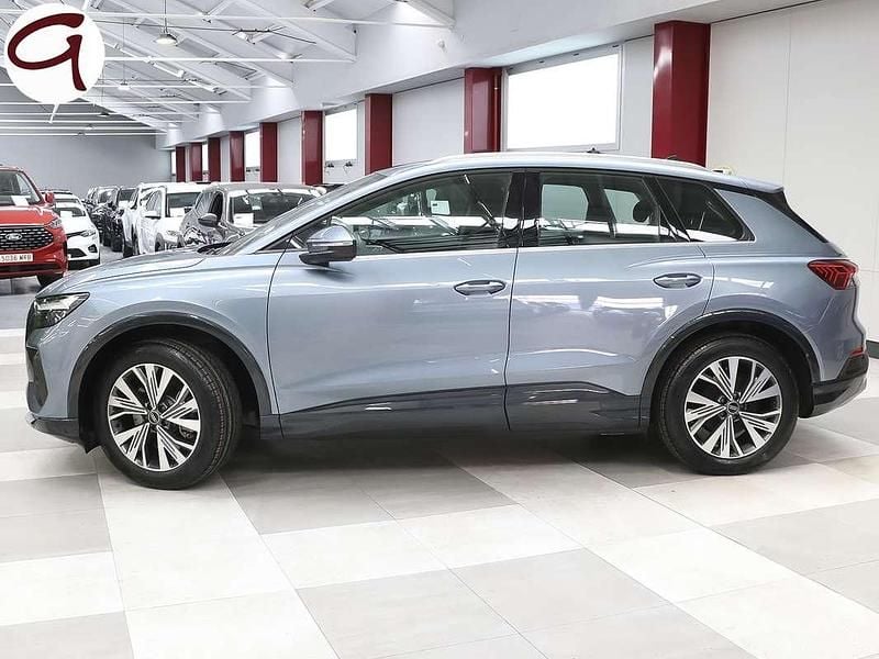 Usado Audi Q4 e-tron Advanced Plus 150 kW (204 CV) 2023 Plateado SUV