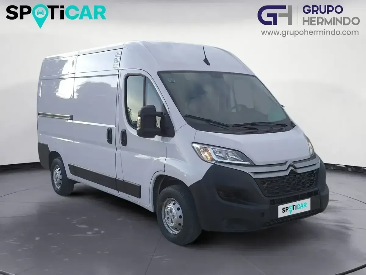 Usado Citroën Jumper 120 HP (88 kW) 2024 Branco Monovolume