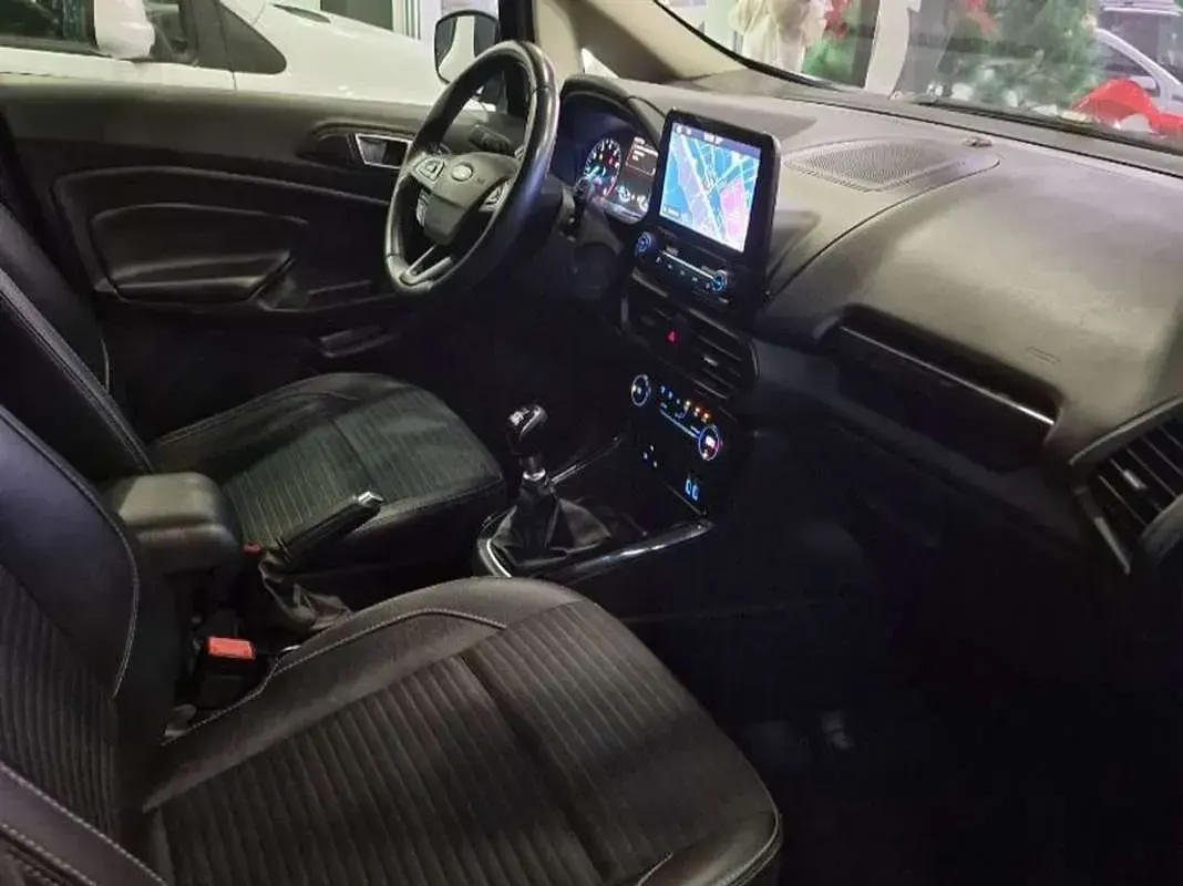 Usado Ford Ecosport Titanium 125 CV (91 kW) 2019 Gris SUV