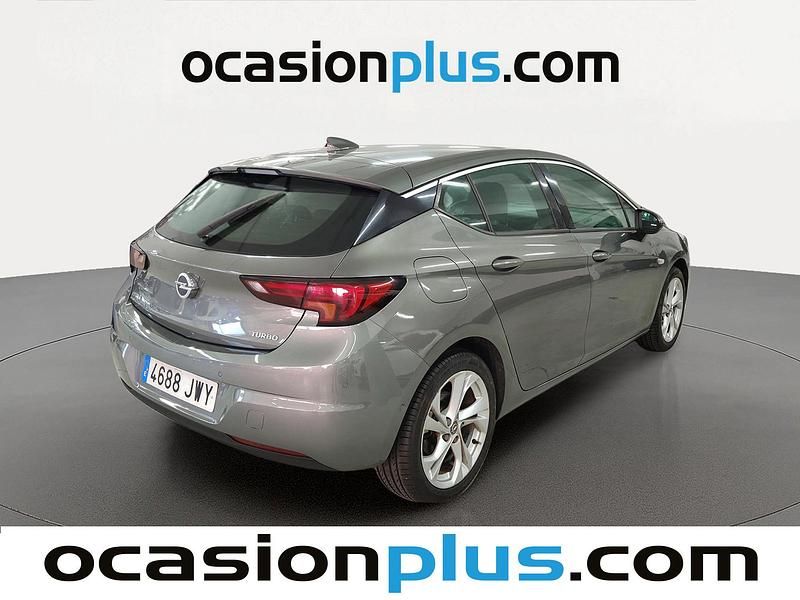 Usado Opel Astra Dynamic 125 CV (91 kW) 2017 Gris Utilitario