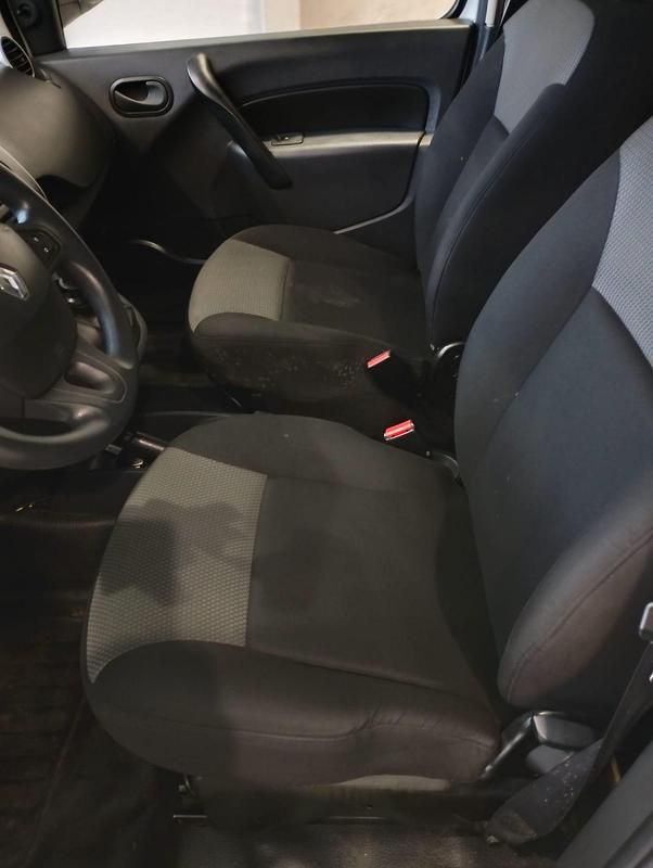 Usado Renault Kangoo 95 CV (69 kW) 2021 Blanco Monovolumen