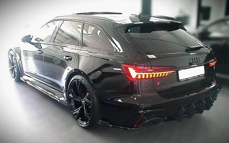 Usado Audi RS6 Exclusive 600 CV (441 kW) 2021 Negro Familiar