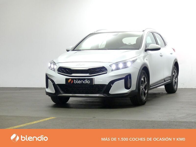 Blanco Usado 2024 Kia XCeed SUV | 26.500 € (Un poco caro) - Imagen 1/4