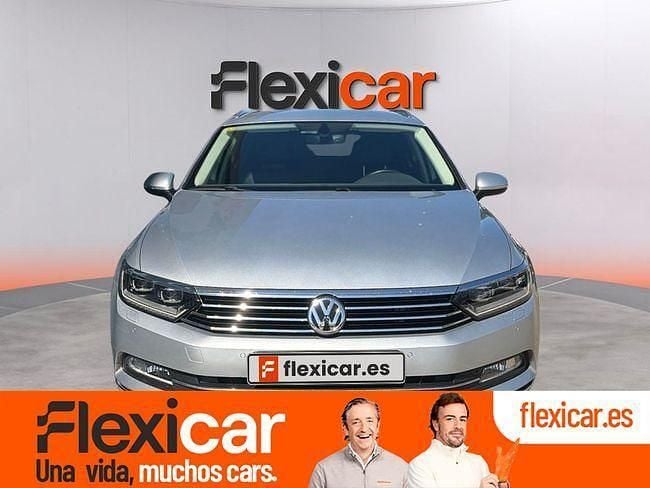 Usado VW Passat Sportline 150 CV (110 kW) 2018 Gris Familiar