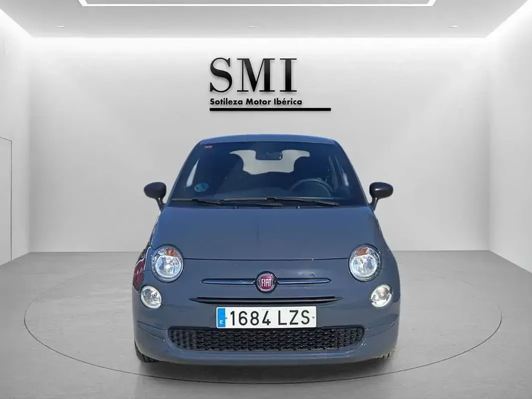 Usado Fiat 500 71 CV (52 kW) 2021 Gris Utilitario