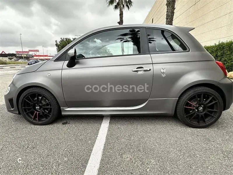 Usado Abarth 595 Turismo 165 CV (121 kW) 2019 Gris / plata Berlina