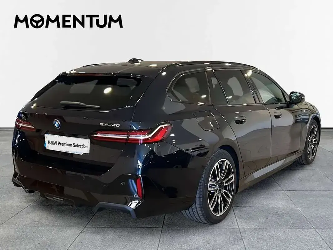 Nuevo BMW i5 Shadowline 250 kW (340 CV) 2026 Negro Familiar
