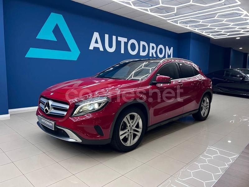 Rojo Usado 2016 Mercedes GLA180 Urban SUV | 17.990 € (Precio justo) - Imagen 1/4