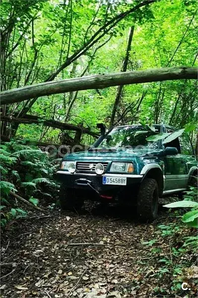 Usado Suzuki Vitara 75 CV (55 kW) 1998 Verde SUV