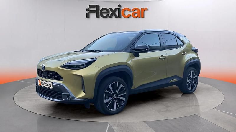 Usado Toyota Yaris Hybrid Edition 116 CV (85 kW) 2022 Amarillo