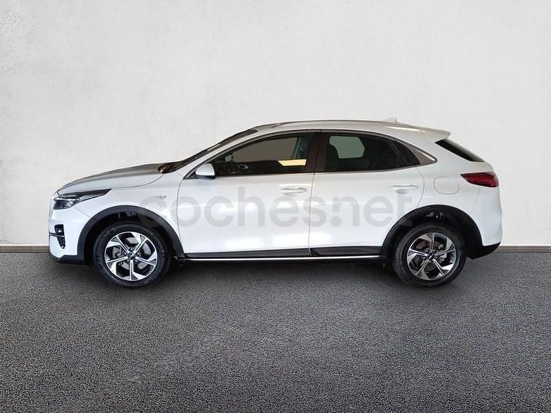 Usado Kia XCeed 120 CV (88 kW) 2024 Blanco SUV