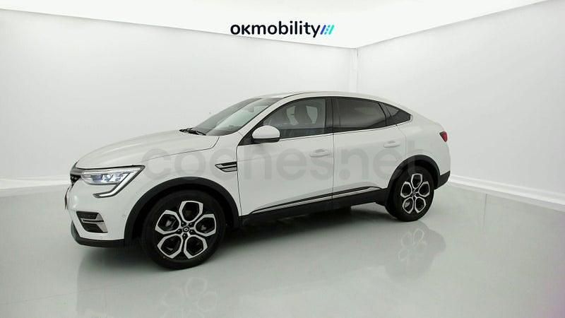 Usado Renault Arkana Techno 145 CV (106 kW) 2022 Blanco SUV