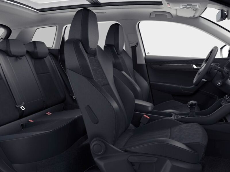 Usado Skoda Karoq 150 CV (110 kW) 2024 Blanco SUV