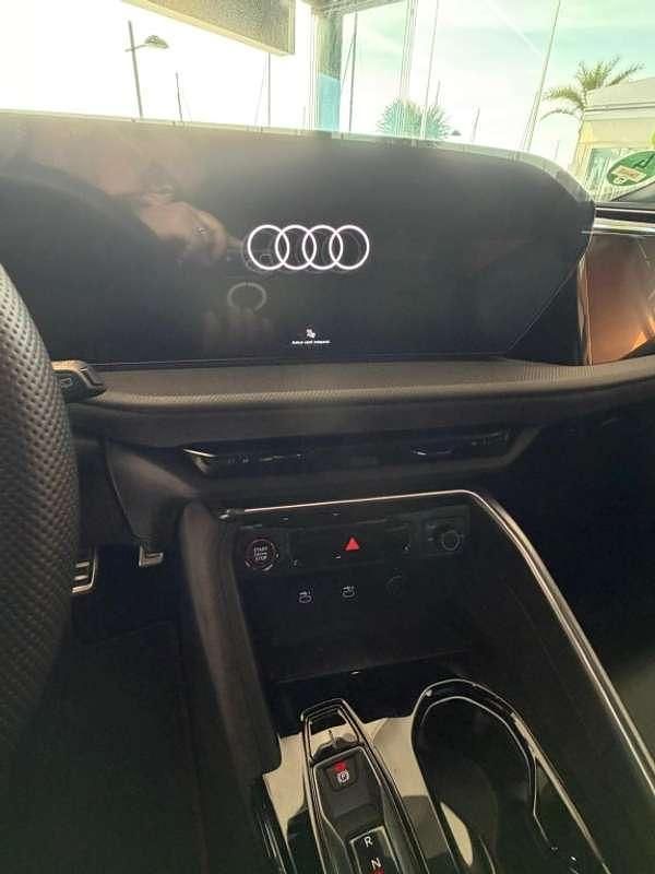 Usado Audi SQ5 Comfort 367 CV (269 kW) 2025 Negro SUV