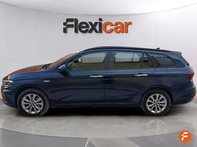 Usado Fiat Tipo S 95 HP (69 kW) 2019 Preto Carrinha