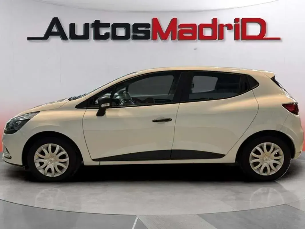 Usado Renault Clio IV Life 75 CV (55 kW) 2017 Blanco Utilitario