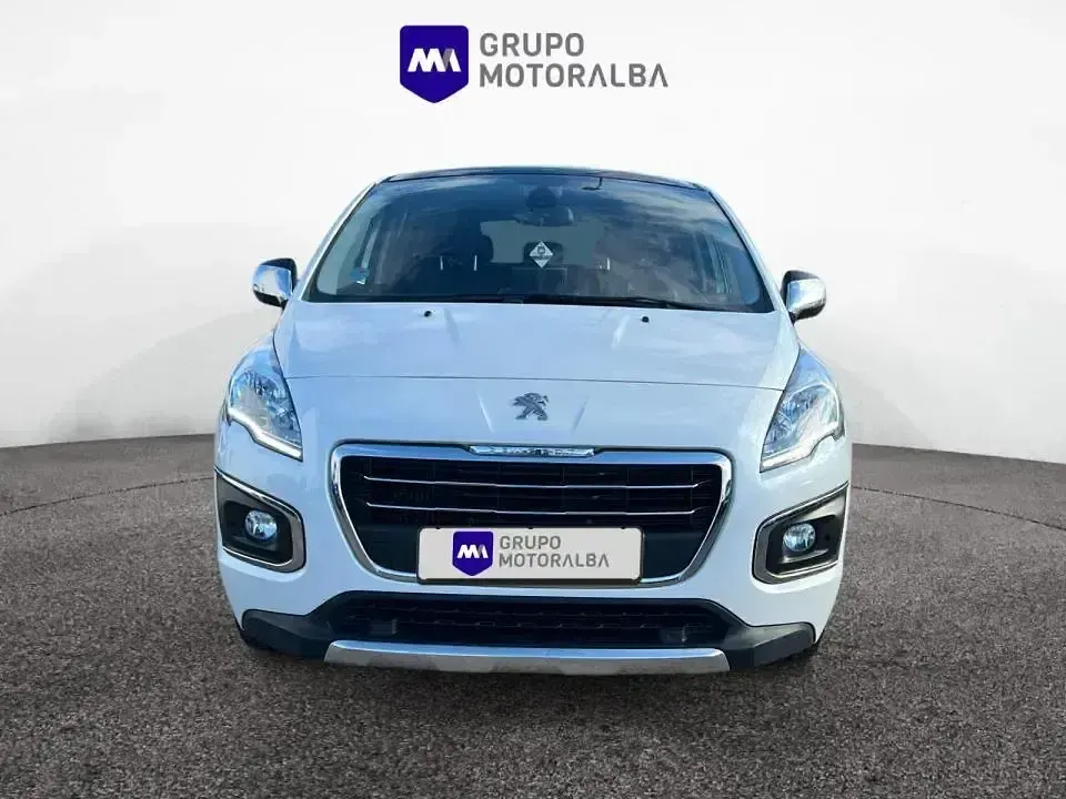 Usado Peugeot 3008 Allure 130 CV (95 kW) 2016 Blanco SUV