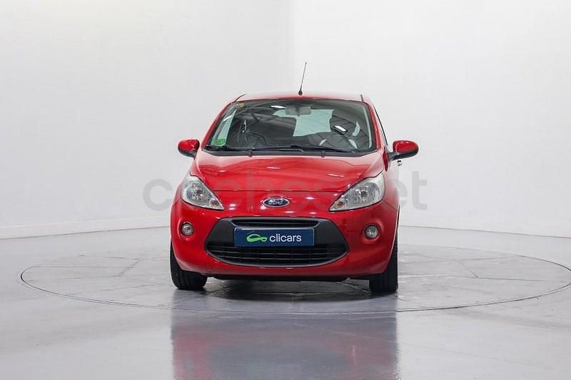 Usado Ford Ka Titanium 69 CV (50 kW) 2015 Rojo Berlina