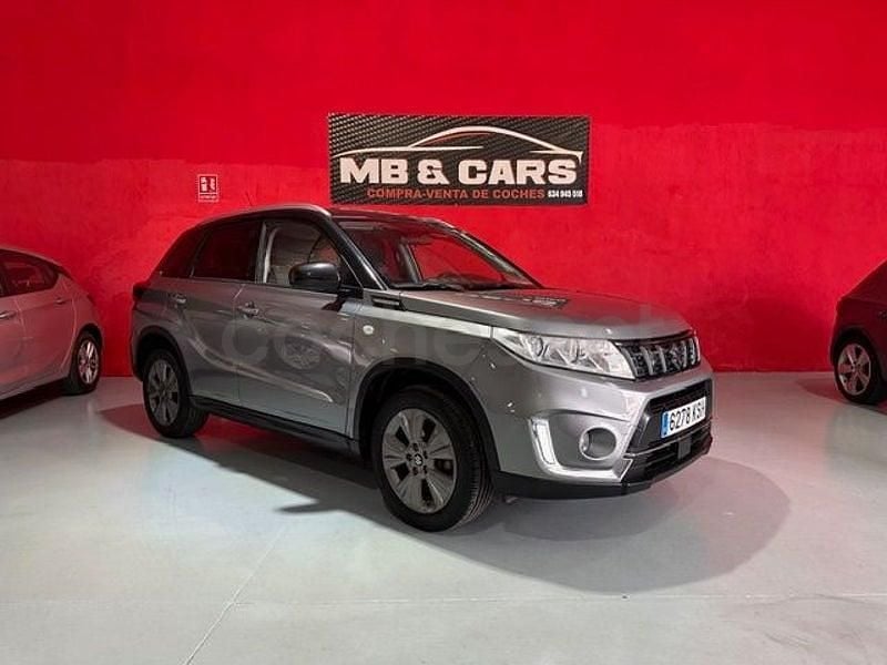 Gris / plata Usado 2018 Suzuki Vitara GL SUV | 14.900 € (Precio justo) - Imagen 1/4
