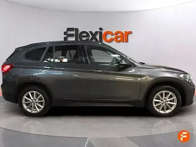 Usado BMW X1 190 CV (139 kW) 2021 Gris SUV
